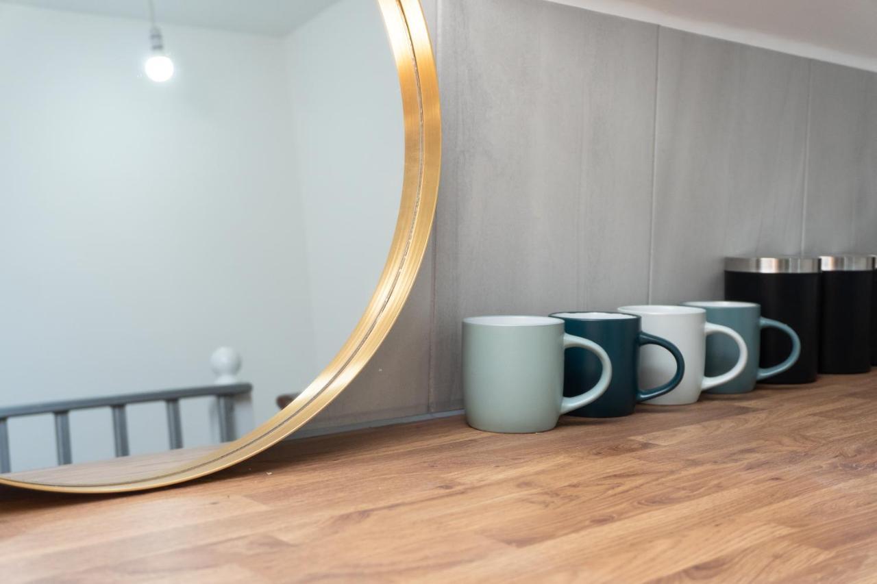 Heartland House, 7 Spacious Bedrooms Sleeps 4 Plus, Near Nec, Jlr,Bhx Birmingham Kültér fotó