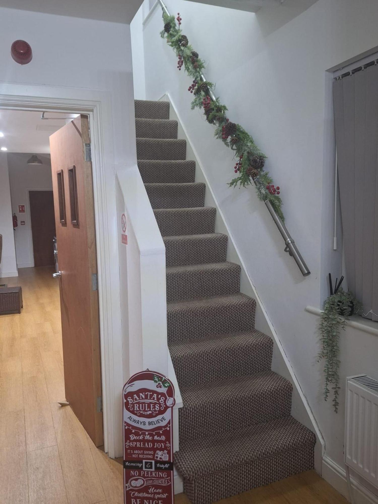 Heartland House, 7 Spacious Bedrooms Sleeps 4 Plus, Near Nec, Jlr,Bhx Birmingham Kültér fotó