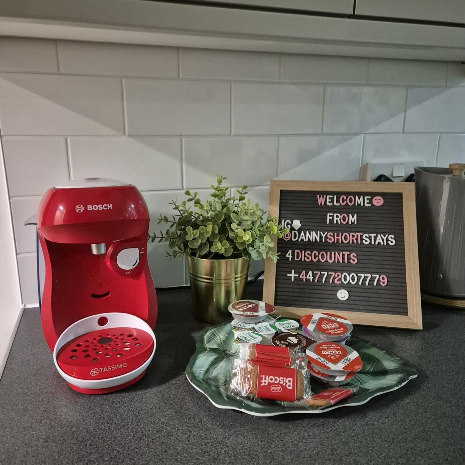 Heartland House, 7 Spacious Bedrooms Sleeps 4 Plus, Near Nec, Jlr,Bhx Birmingham Kültér fotó
